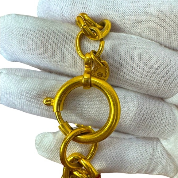 Chanel Necklace - Picture 5 of 7